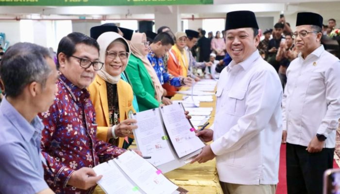 Gandeng 28 Kampus, Menteri Nusron Targetkan 14 Ribu Sertipikasi Tanah Wakaf di Sulsel Rampung dalam Satu Tahun